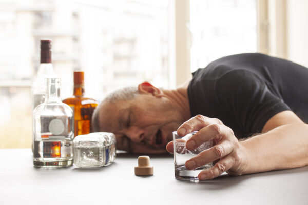 What Does Alcohol Blackout Mean?