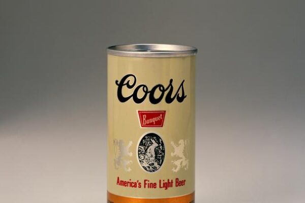 Coors Banquet vs. Coors Original: What Is the Difference?