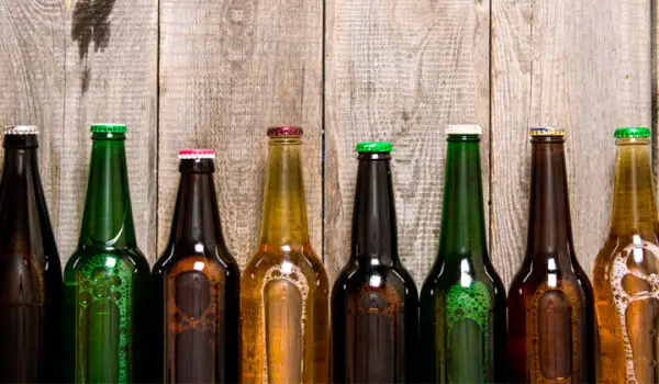 Why Are Beer Bottles Green and Brown? What Science Says