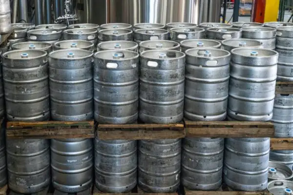 Keg Sizes and Types: How Many Gallons of Beer in a Keg?