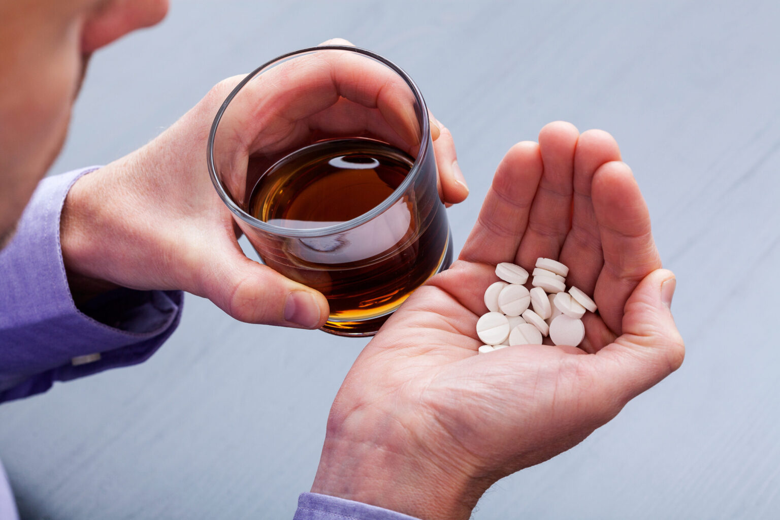 How Long Should You Wait To Drink Alcohol After Taking Diclofenac?