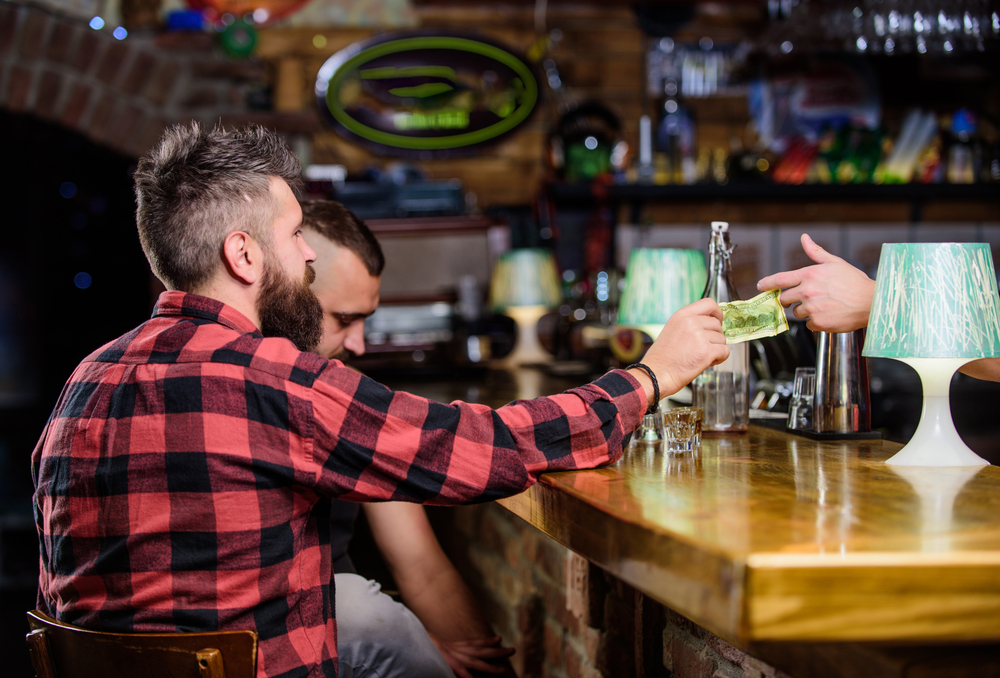 How To Order Drinks at a Bar: What You Need To Know