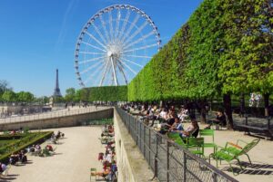 Drink Alcohol in French Parks
